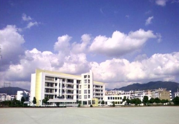 熱烈祝賀我公司承接天臺縣實驗中學報告廳設備項目