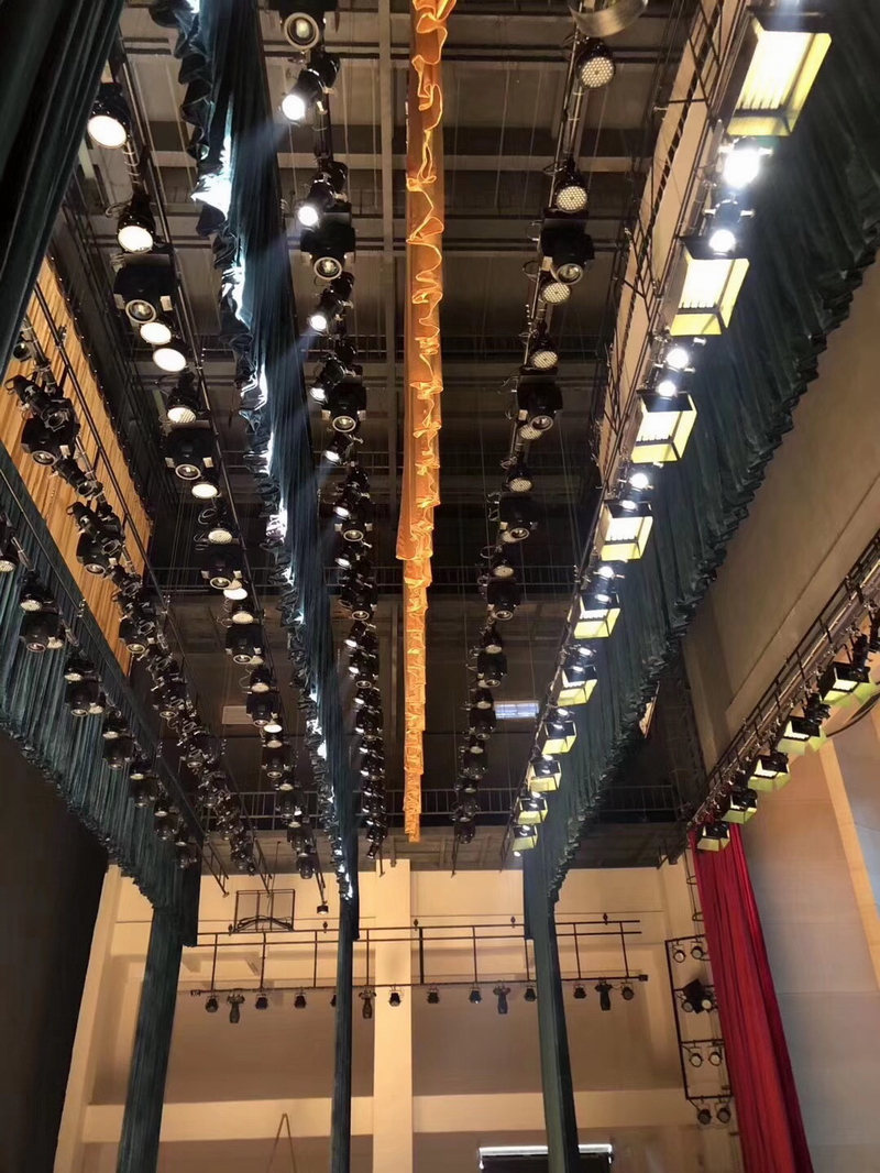 從專業(yè)角度來說舞臺機械設(shè)備安裝有嚴格的規(guī)范流程